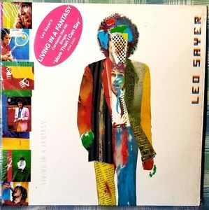 Record Album-Leo Sayer-Living in a Fantasy